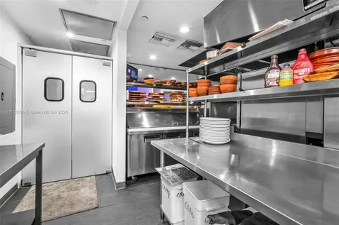 511 SE 5th Avenue (RESTAURANT) Fort Lauderdale FL 33301