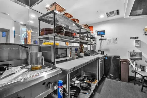 511 SE 5th Avenue (RESTAURANT) Fort Lauderdale FL 33301