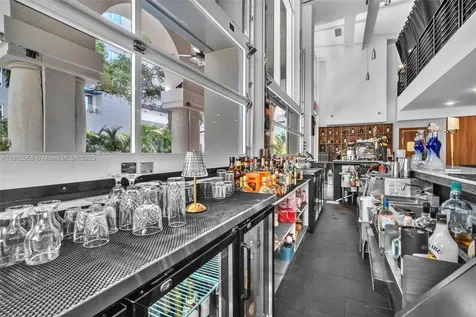 511 SE 5th Avenue (RESTAURANT) Fort Lauderdale FL 33301