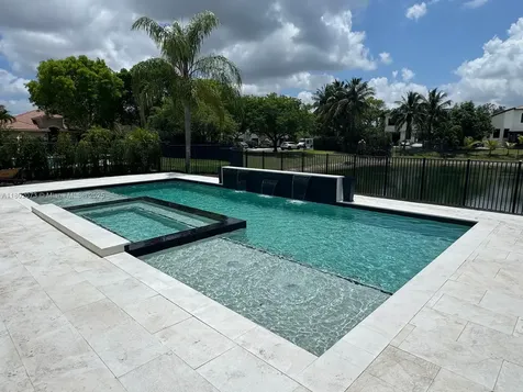 Established Fully License And Insured Pool/spa Business For Sale Kendall FL 33186