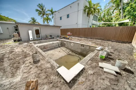 Established Fully License And Insured Pool/spa Business For Sale Kendall FL 33186