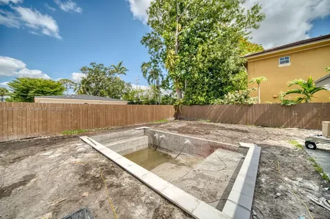 Established Fully License And Insured Pool/spa Business For Sale Kendall FL 33186