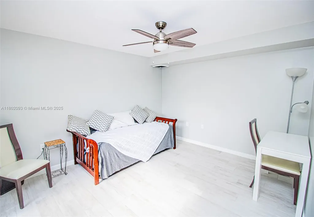 1410 14th Terrace Palm Beach Gardens FL 33418