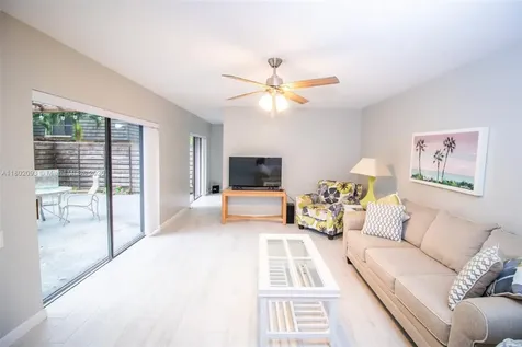 1410 14th Terrace Palm Beach Gardens FL 33418