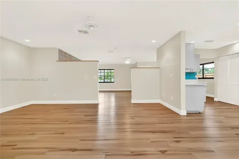 1575 N Goldeneye Lane Homestead FL 33035