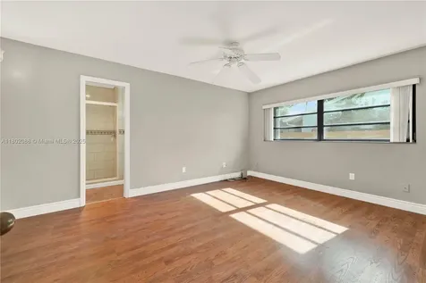 1575 N Goldeneye Lane Homestead FL 33035