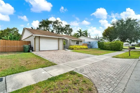 1575 N Goldeneye Lane Homestead FL 33035