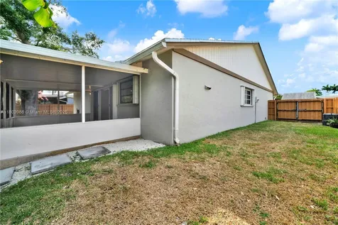 1575 N Goldeneye Lane Homestead FL 33035