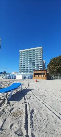 19201 Collins Avenue Sunny Isles Beach FL 33160