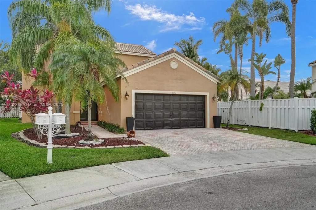 1070 Briar Ridge Road Weston FL 33327