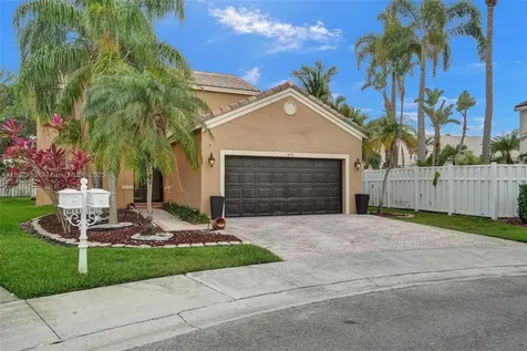 1070 Briar Ridge Road Weston FL 33327