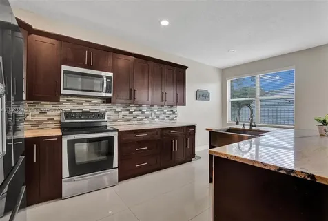 1070 Briar Ridge Road Weston FL 33327