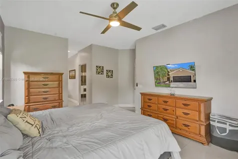 1070 Briar Ridge Road Weston FL 33327
