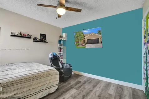 1070 Briar Ridge Road Weston FL 33327