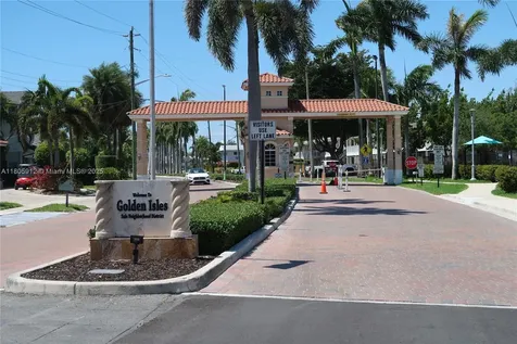 700 Layne Boulevard Hallandale Beach FL 33009