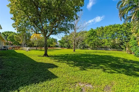 1000 NW 120th Avenue Plantation FL 33323