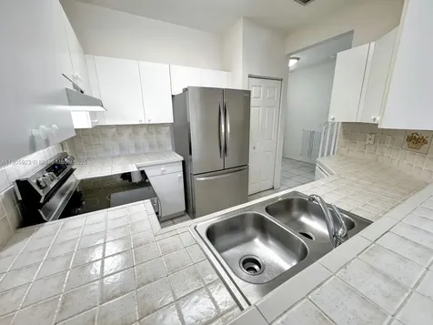 1104 NW 100th Avenue Pembroke Pines FL 33024