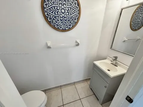 1104 NW 100th Avenue Pembroke Pines FL 33024