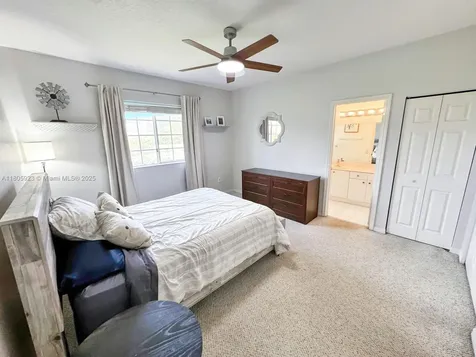 1104 NW 100th Avenue Pembroke Pines FL 33024