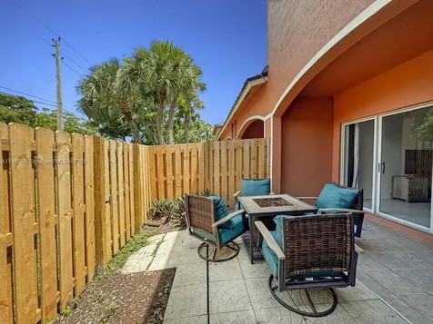1104 NW 100th Avenue Pembroke Pines FL 33024