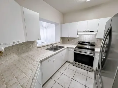 1104 NW 100th Avenue Pembroke Pines FL 33024