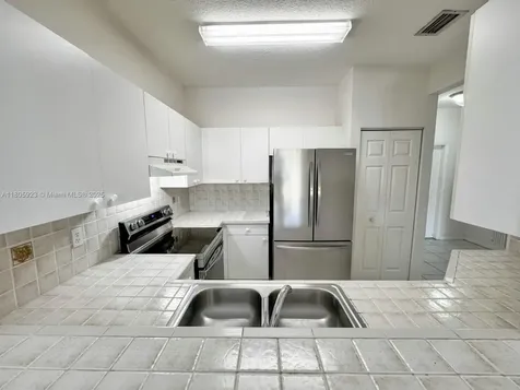 1104 NW 100th Avenue Pembroke Pines FL 33024