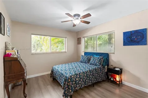 1090 Meadowlark Avenue Miami Springs FL 33166