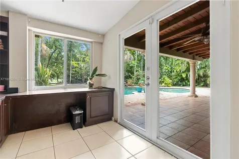 1090 Meadowlark Avenue Miami Springs FL 33166