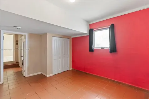 1090 Meadowlark Avenue Miami Springs FL 33166