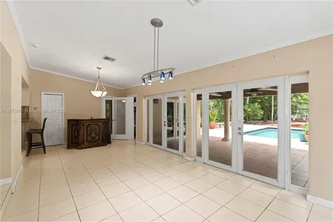 1090 Meadowlark Avenue Miami Springs FL 33166