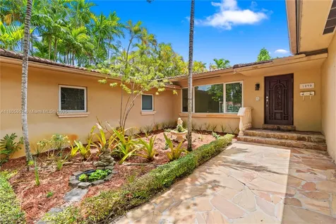 1090 Meadowlark Avenue Miami Springs FL 33166