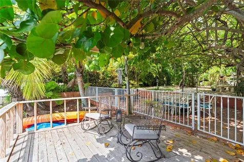 1090 Meadowlark Avenue Miami Springs FL 33166