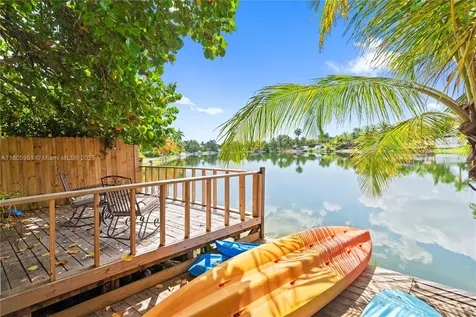 1090 Meadowlark Avenue Miami Springs FL 33166