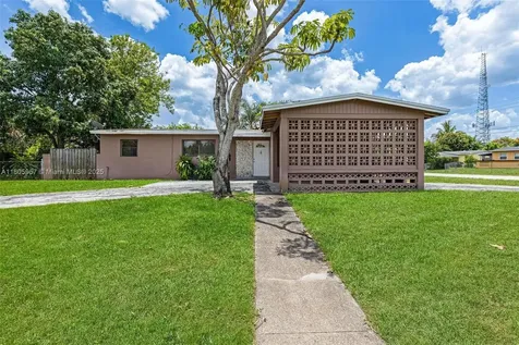 4960 NW 11th Court Lauderhill FL 33313