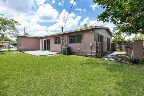 4960 NW 11th Court Lauderhill FL 33313