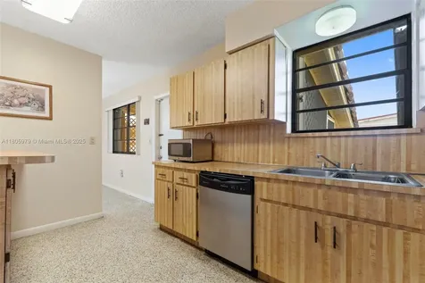 4295 SW 97th Court Miami FL 33165