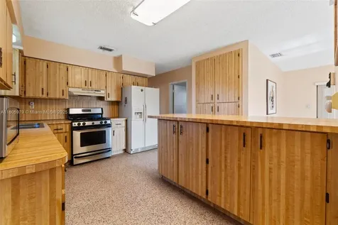4295 SW 97th Court Miami FL 33165