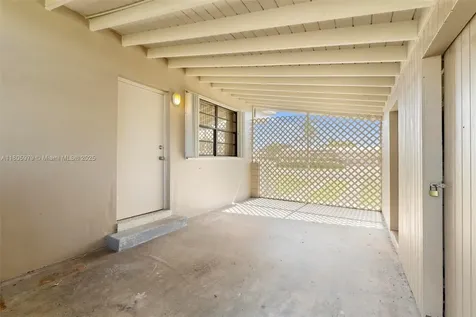 4295 SW 97th Court Miami FL 33165