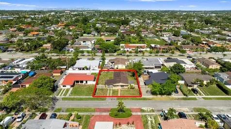 4295 SW 97th Court Miami FL 33165