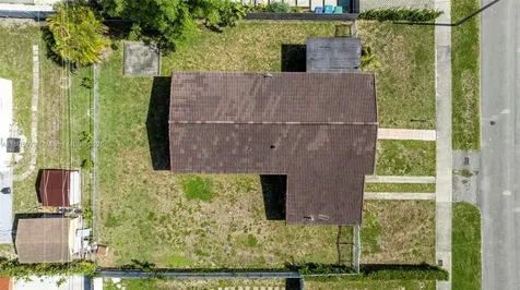 4295 SW 97th Court Miami FL 33165