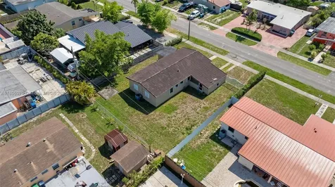 4295 SW 97th Court Miami FL 33165