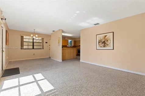 4295 SW 97th Court Miami FL 33165