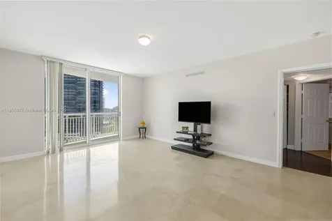 1755 E Hallandale Beach Boulevard Hallandale Beach FL 33009