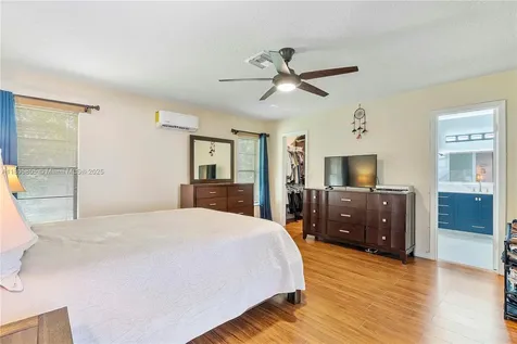 11186 NW 21st Street Coral Springs FL 33071