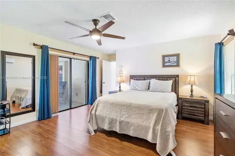 11186 NW 21st Street Coral Springs FL 33071