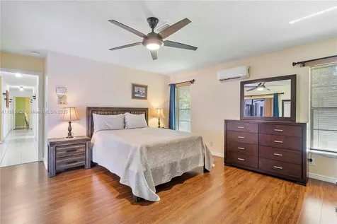 11186 NW 21st Street Coral Springs FL 33071