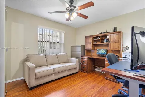 11186 NW 21st Street Coral Springs FL 33071
