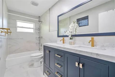 11186 NW 21st Street Coral Springs FL 33071