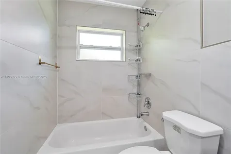 11186 NW 21st Street Coral Springs FL 33071