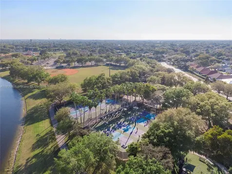 11186 NW 21st Street Coral Springs FL 33071